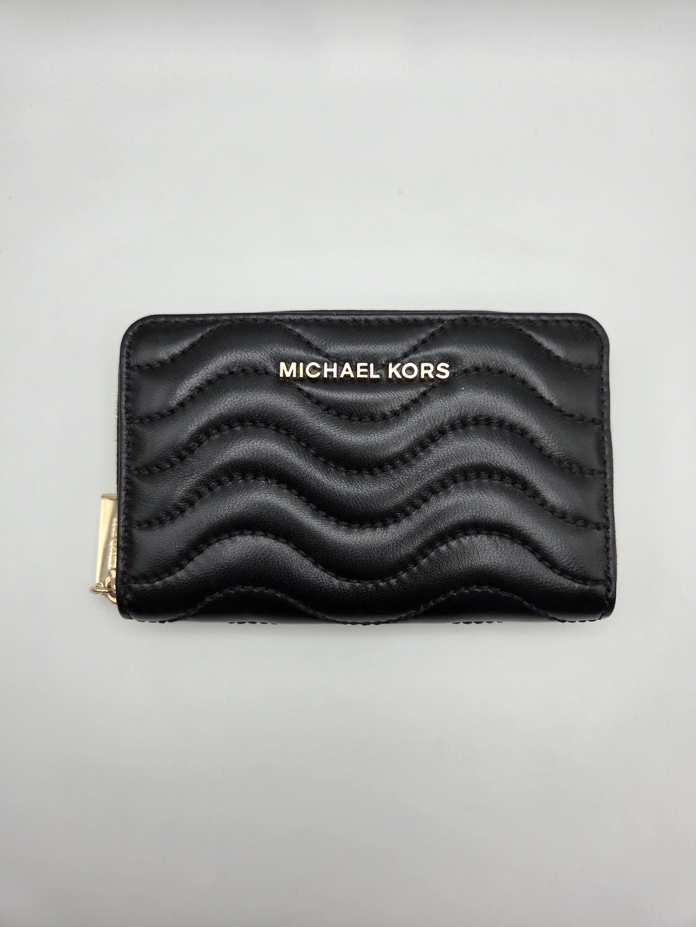 Michael Kors Black Quilted Wave Zip Card Holder with Gold Hardware